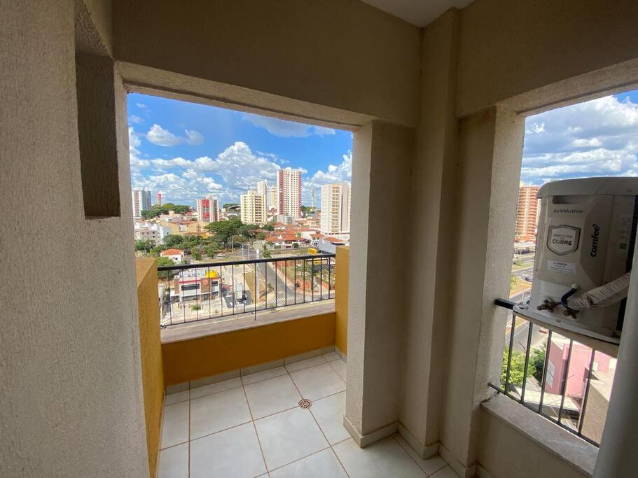 Flat Amplo Em Frente Usp/Fob Apartment Bauru Luaran gambar